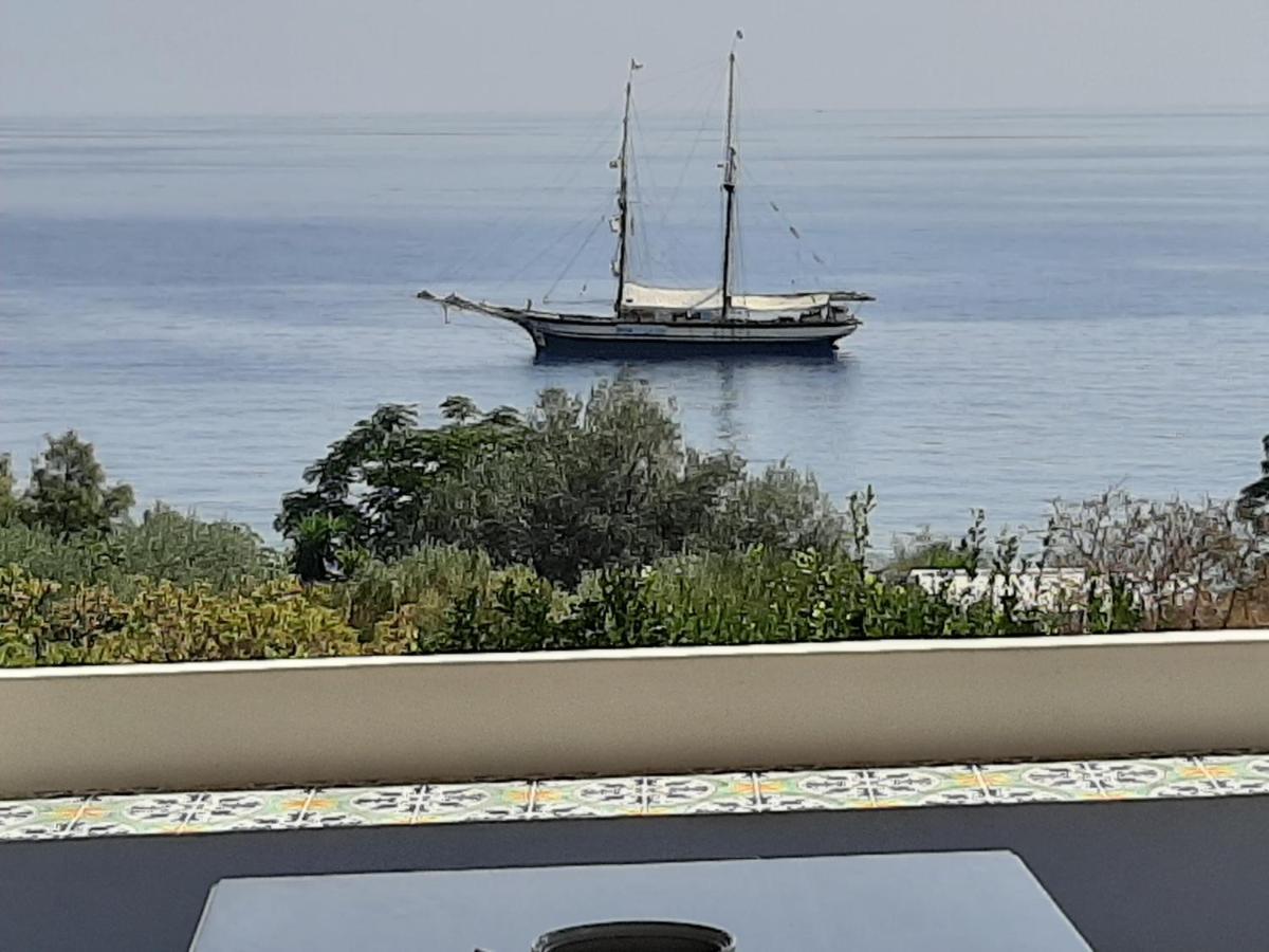 Villa Insolia Santa Marina Salina Dış mekan fotoğraf